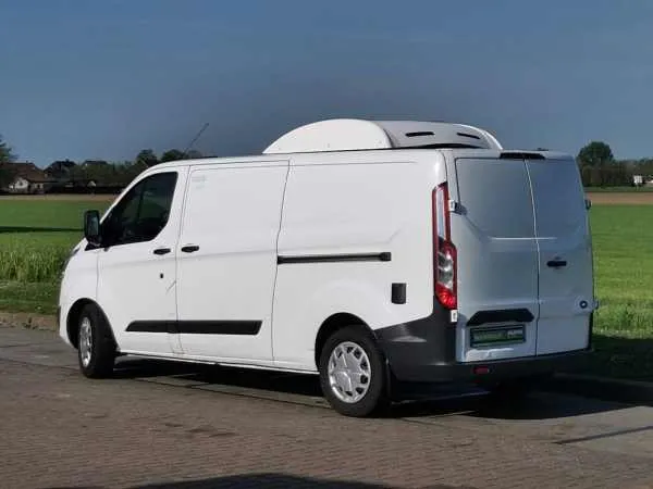 Ford Transit Custom undefined Image 5